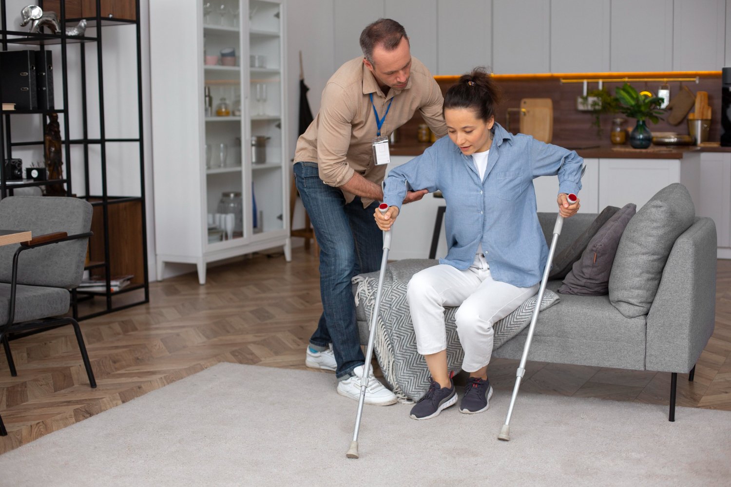 Early orthopaedic treatment for joint problems