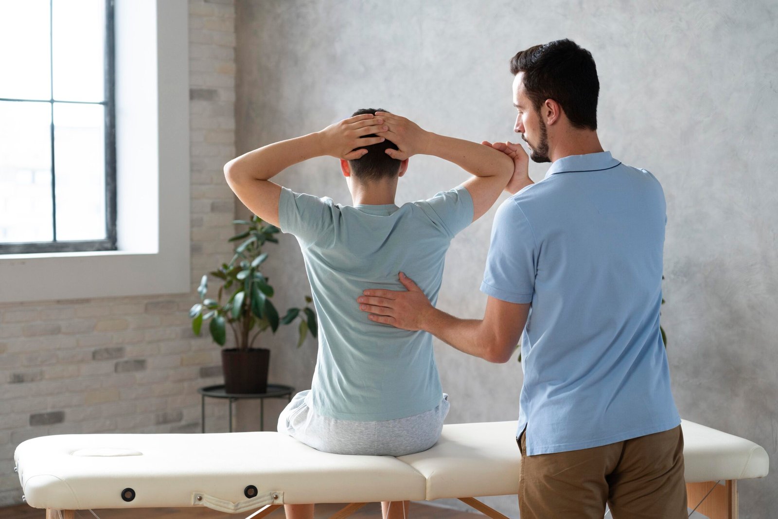 How Ortho Spinecare Ensures Fast & Effective Fracture Management for All Ages